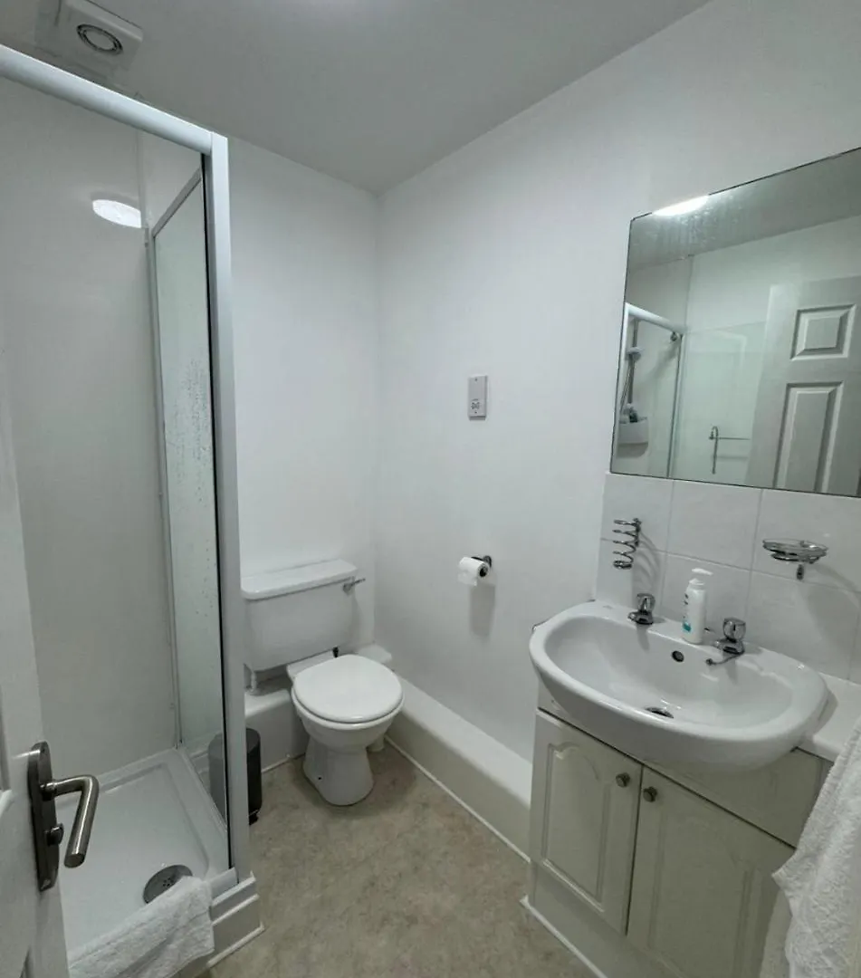 Central Edinburgh 2-Bed Retreat